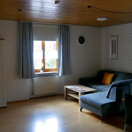 Gasthuis Zum Brunnen Mörnsheim